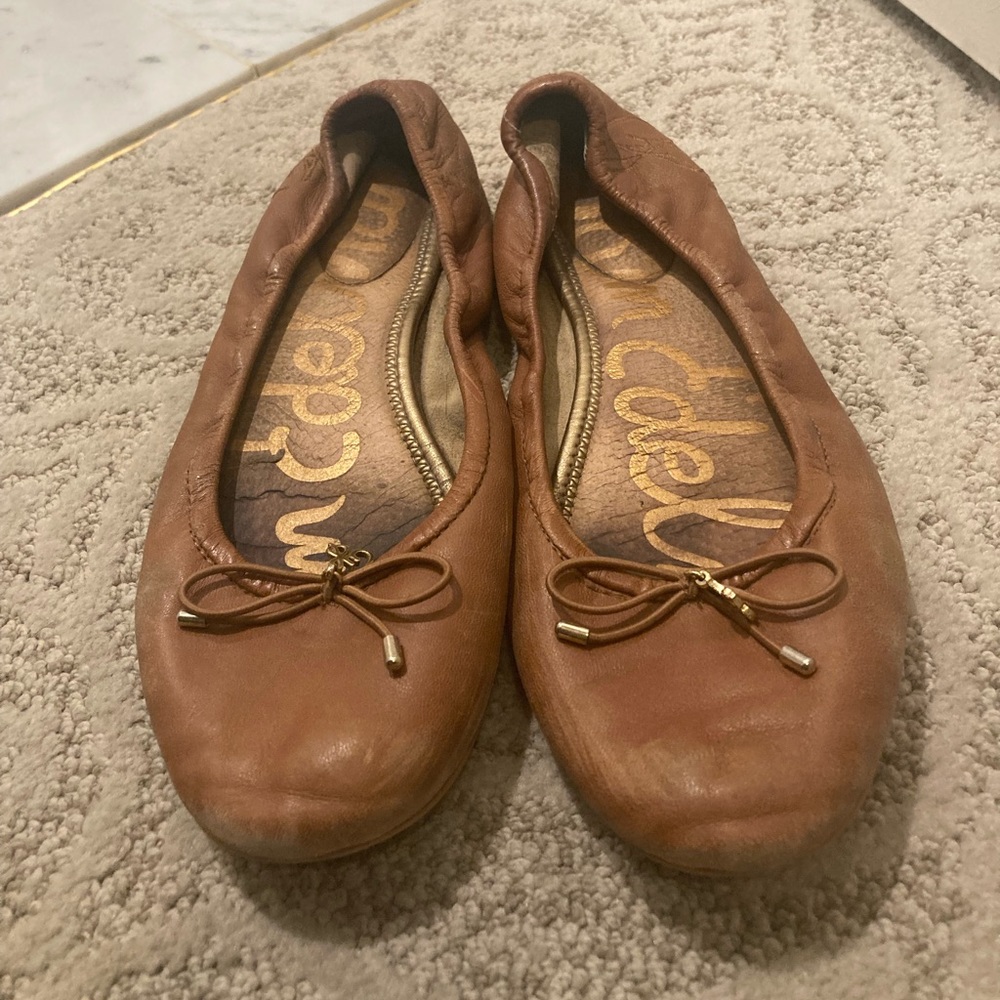 Sam Edelman brown flats
